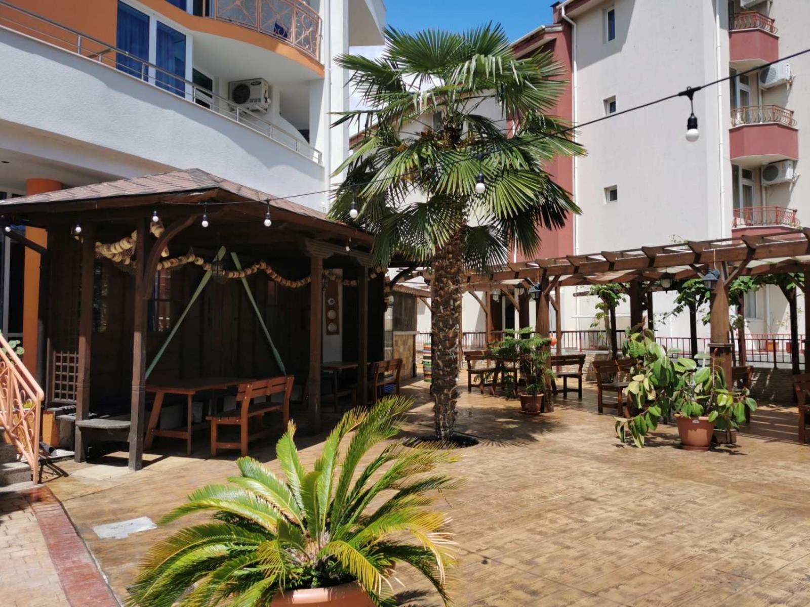 Copacabana Hotel Равда Экстерьер фото