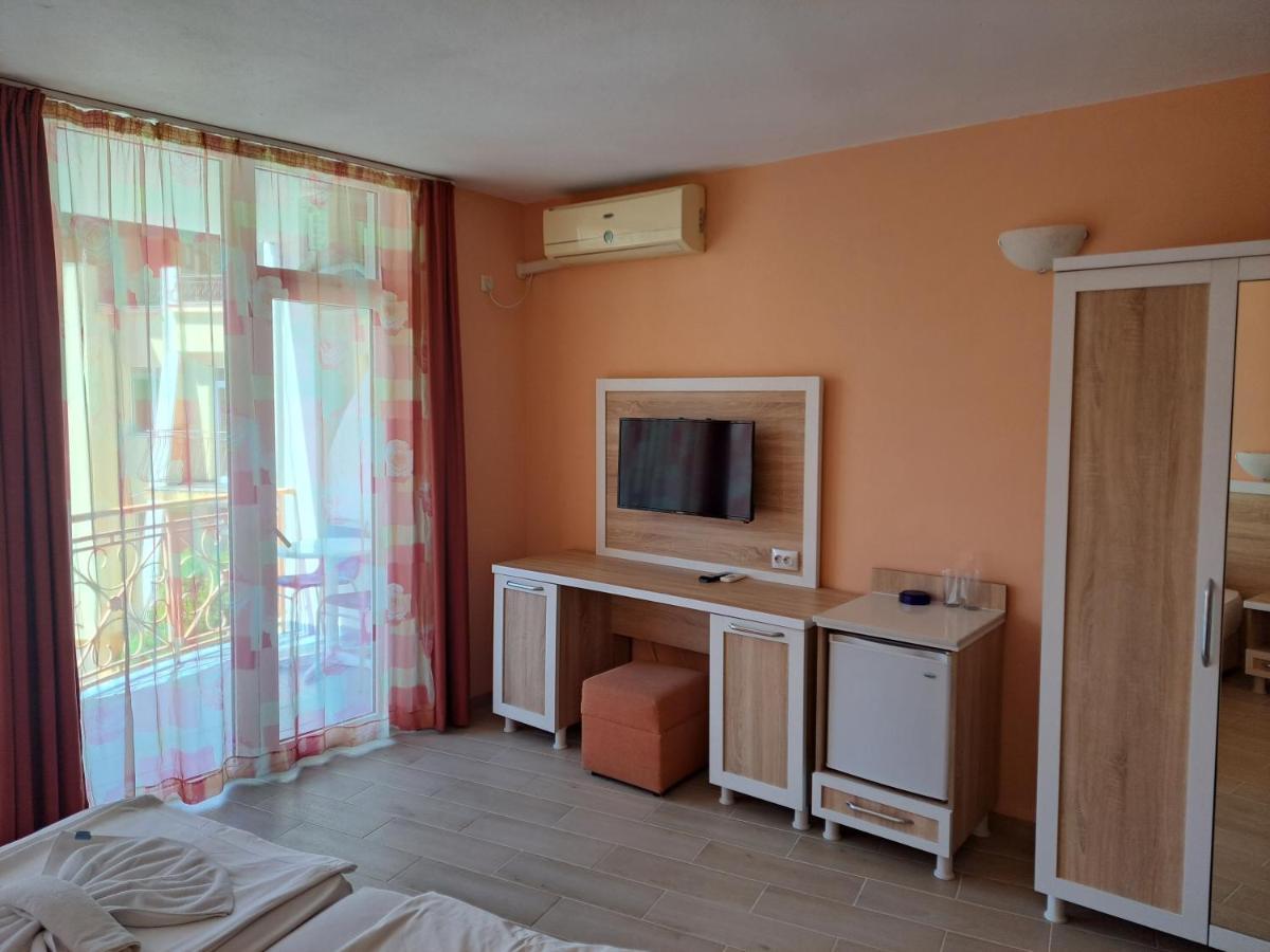 Copacabana Hotel Равда Экстерьер фото