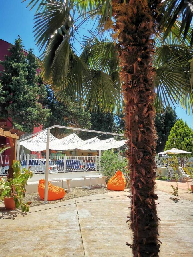Copacabana Hotel Равда Экстерьер фото