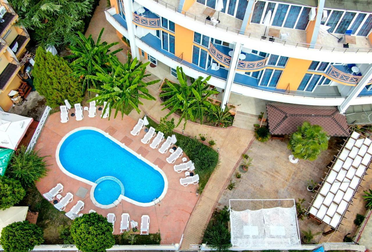 Copacabana Hotel Равда Экстерьер фото